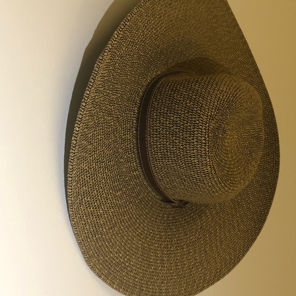 Wide Brimmed Sun Hat - Picture 8 of 8